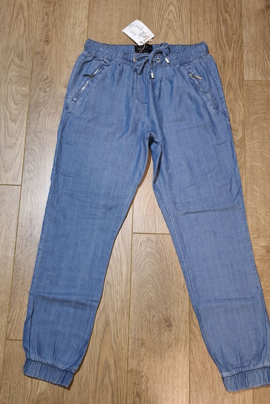 Nowe spodnie MOHITO rozm. 36