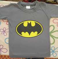 Koszulka chlopieńca z matywem Batmana