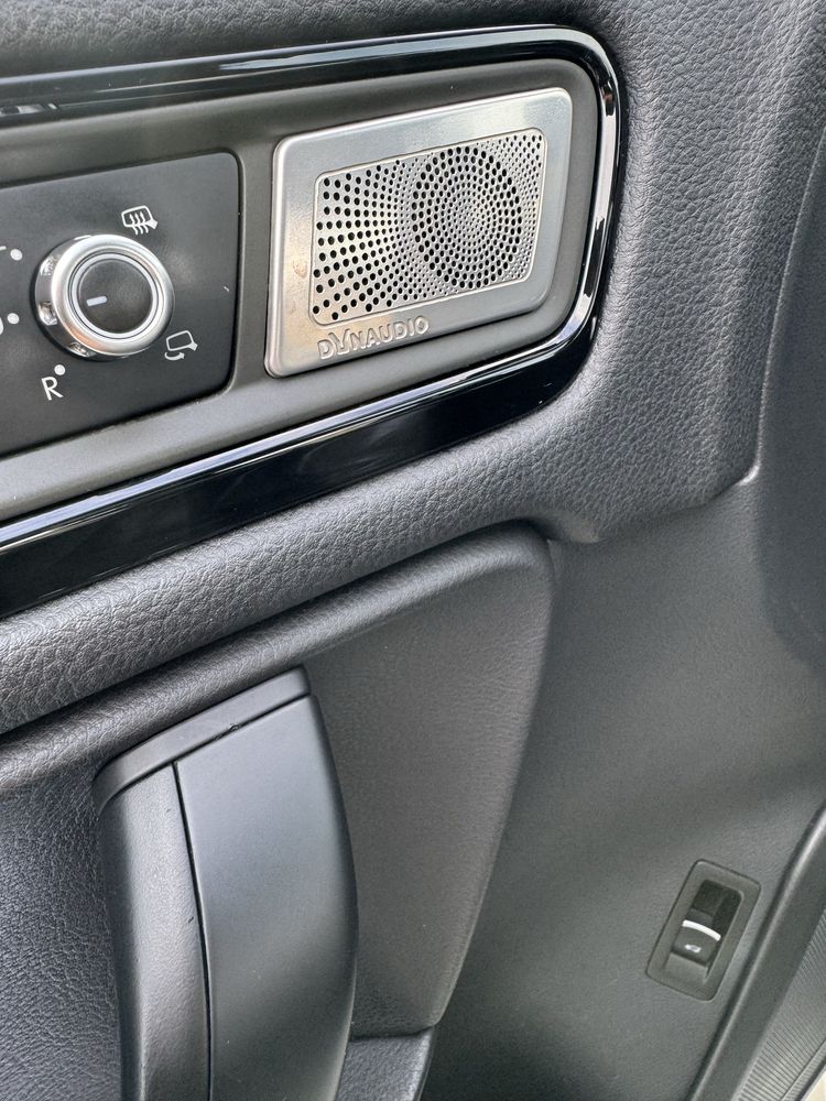 VW Touareg 3.0 Швейцарія