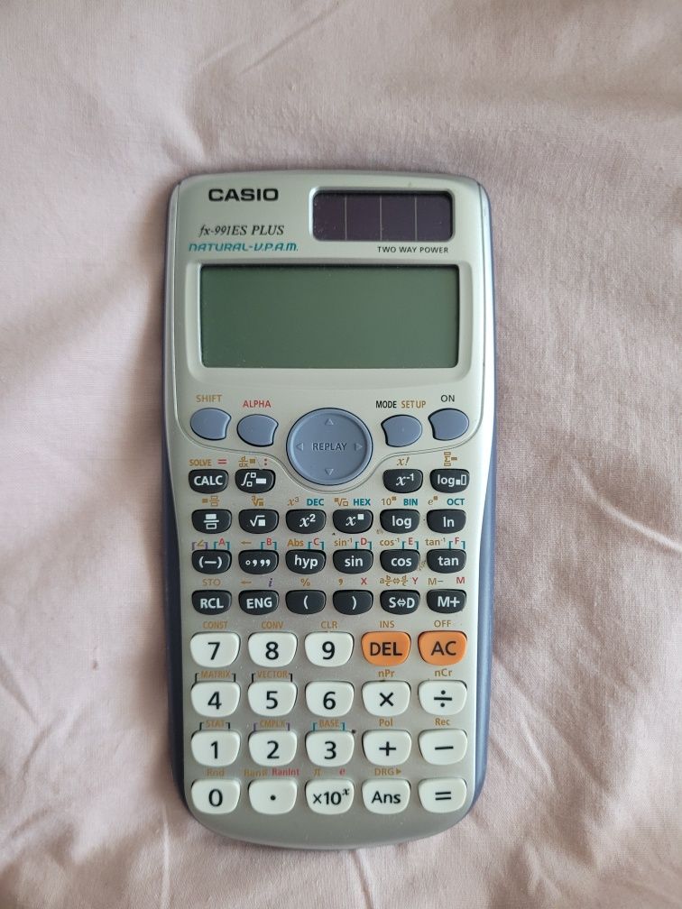 Kalkulator FX-991ES-plus