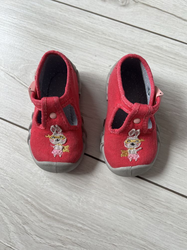 Różowe buty buciki trampki Befado 18