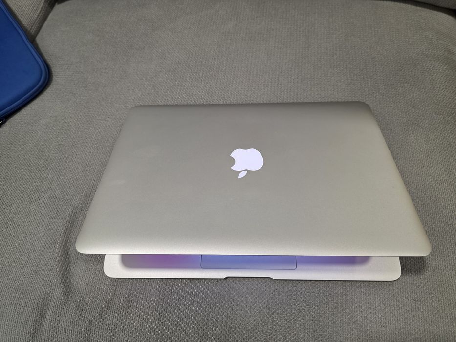 Macbook Air 13" 2015 i5