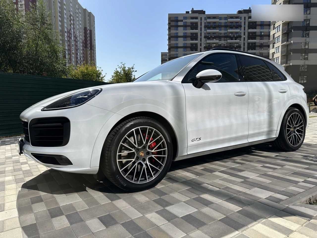 Porsche Cayenne GTS 2023