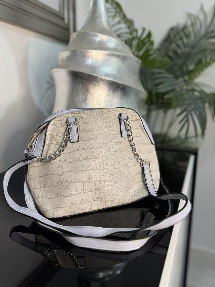 Bolsa GUESS EST. 1981 Bege