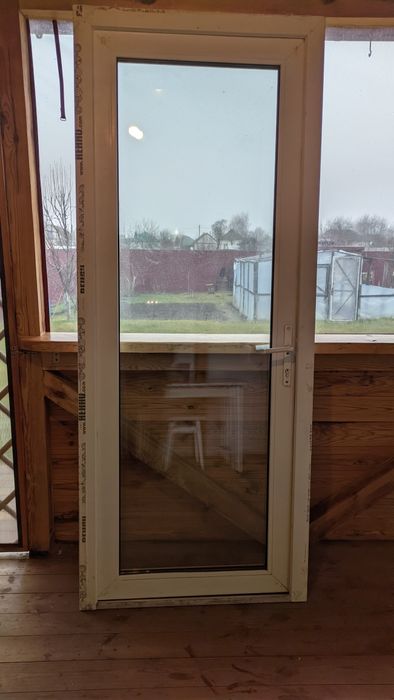 Металлопластиковая дверь