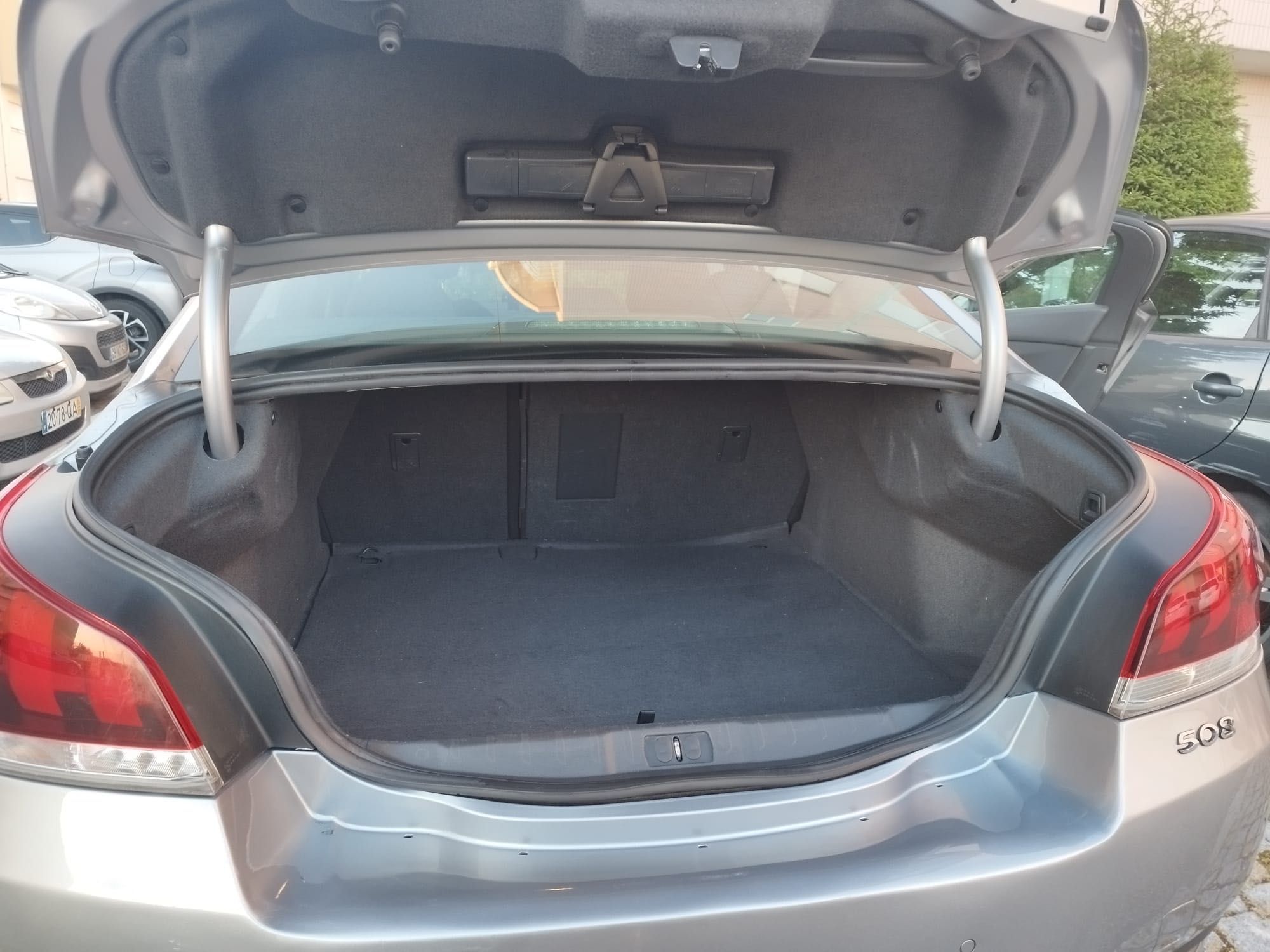 Peugeot 508 2.0 HDi 150cv Automático – 2016 – 147.000km