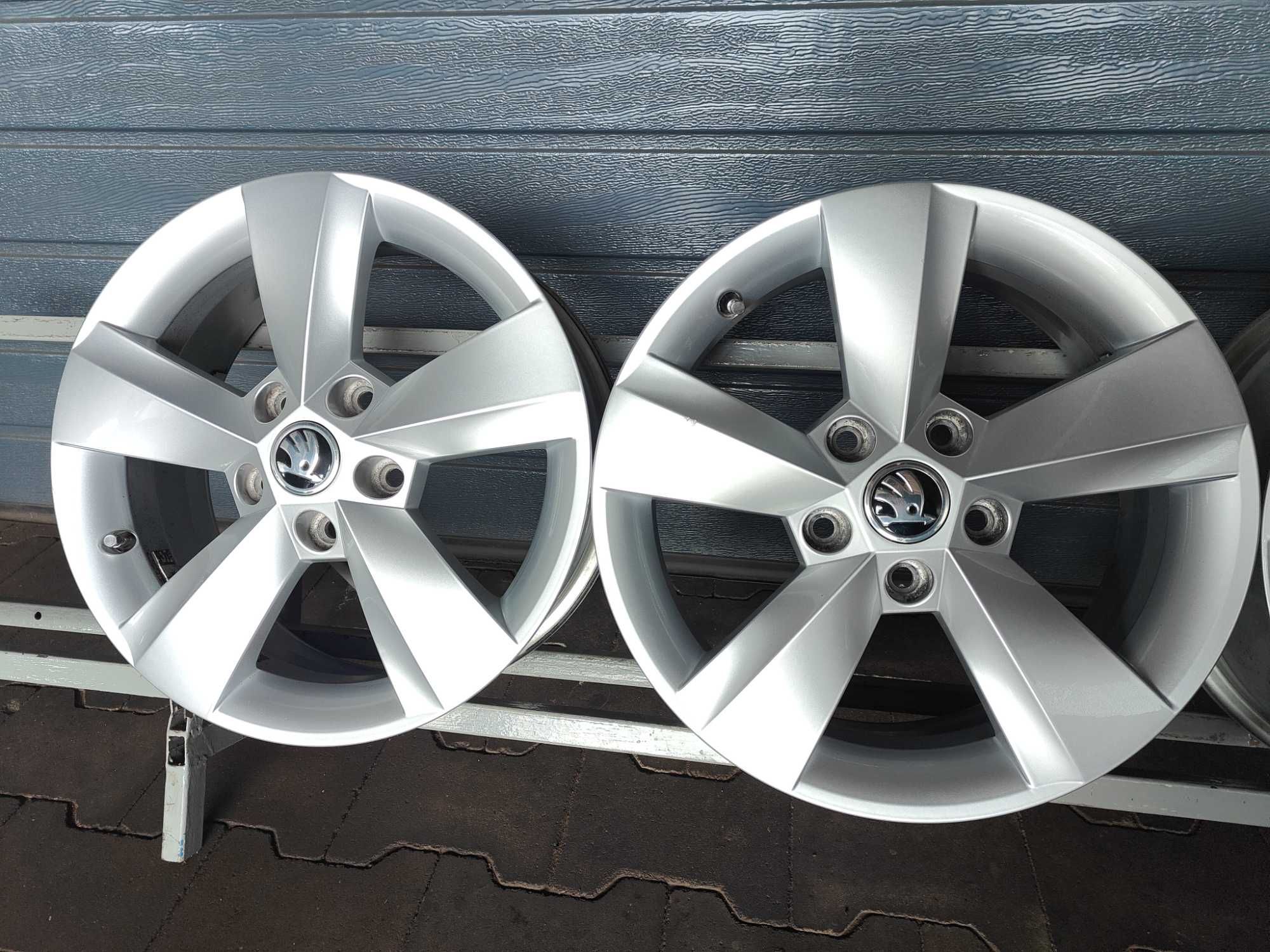 Oryginalne Felgi aluminiowe Skoda 6x16'' 5x112 ET43