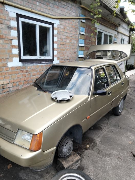 ЗАЗ Таврія Славута