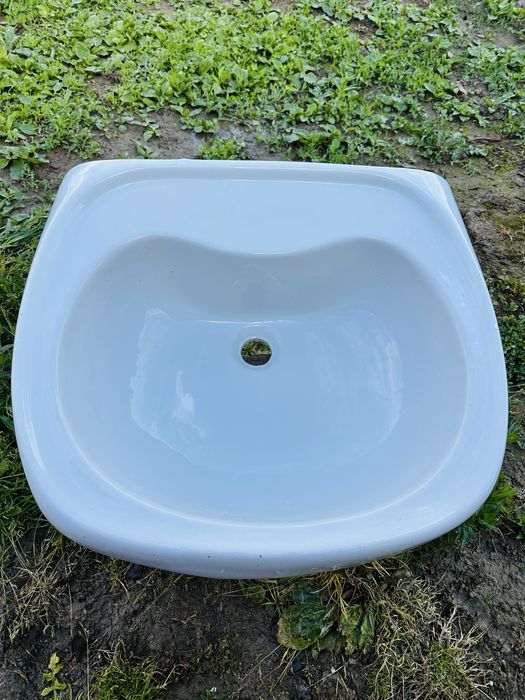 Умивальник рукомийник