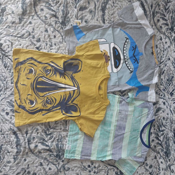 Podkoszulki, bluzki z krótkim rękawem 110 Cool Club