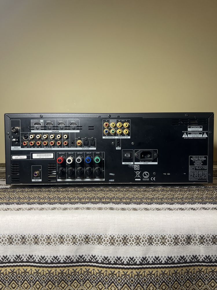Продам ресівер harman kardon avr 156 хороший стан