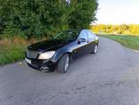Mercedes-Benz Klasa C Niski przebieg super auto godne polecenia