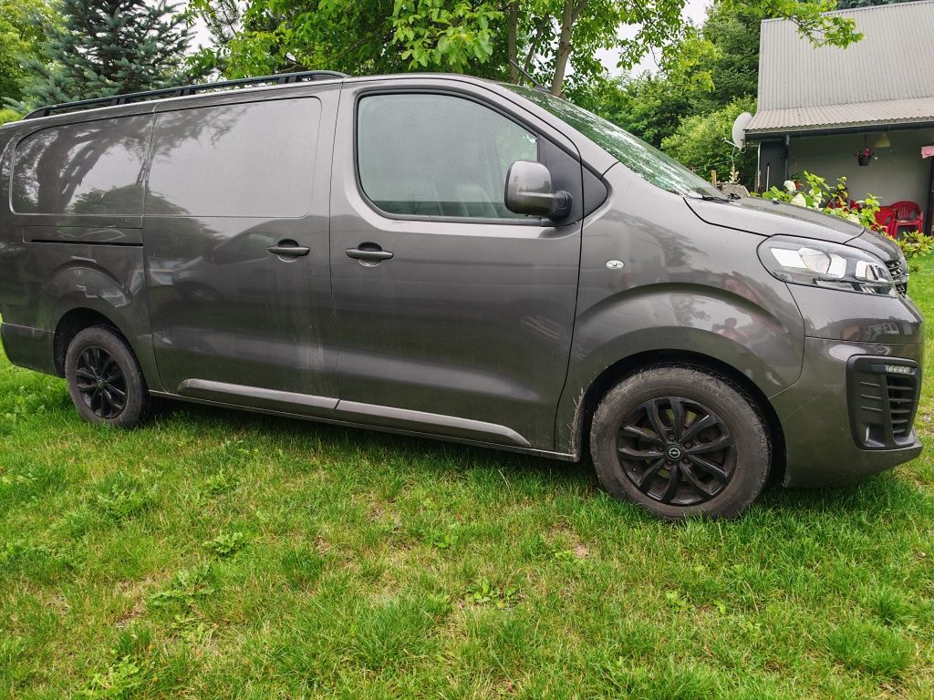 Vivaro C- Bardzo mały przebieg