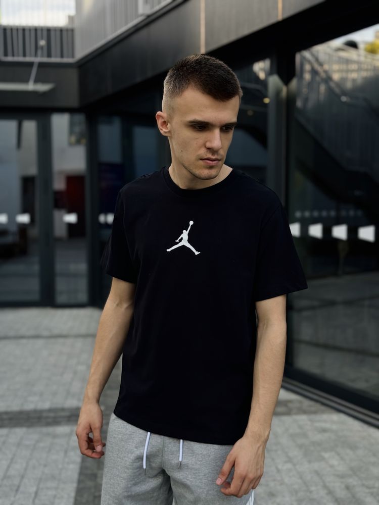 Футболка Air Jordan centre logo t-shirt original