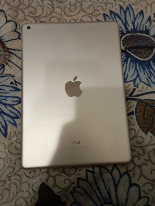 Apple aipad 5 покоління 126 Gb Wifi Bluetooth