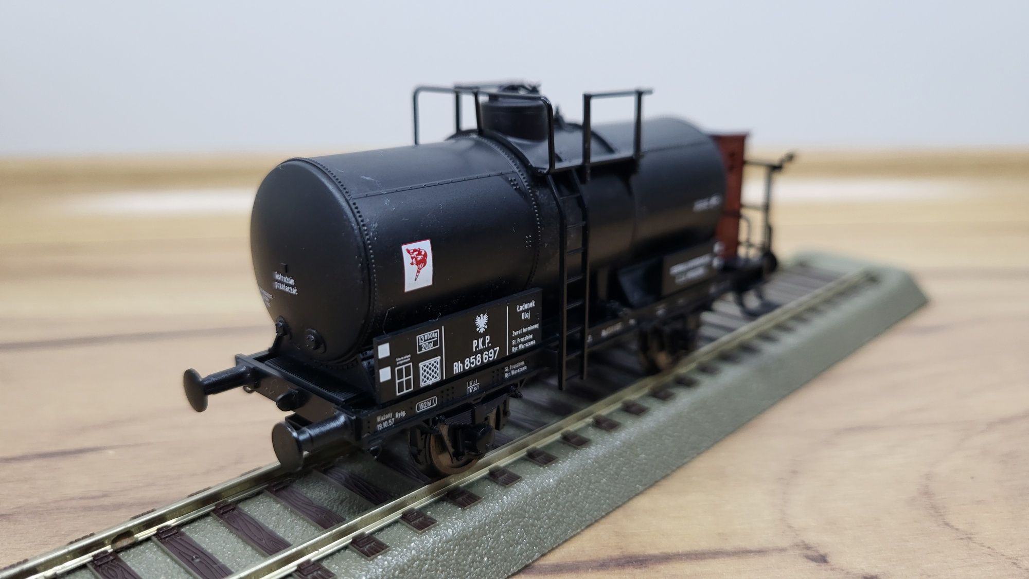 Fleischmann 985434 wagon cysterna Rh PKP H0 2005 rok UNIKAT rarytas