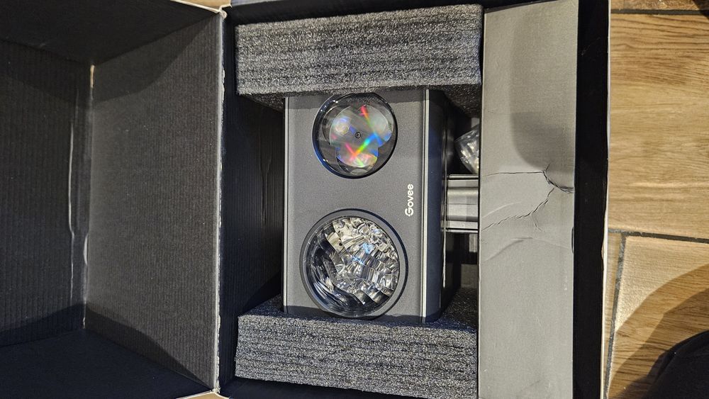 Govee Outdoor Projector Light projektor zewnatrzny na dom swiateczny