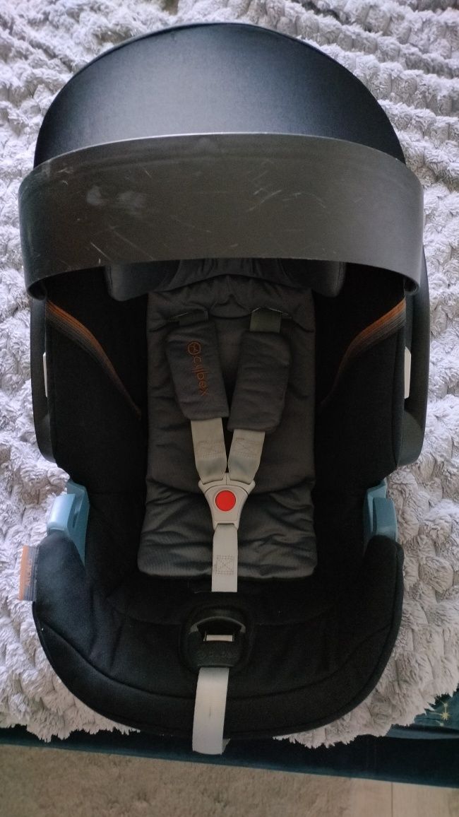 Cybex Aton 5 + baza