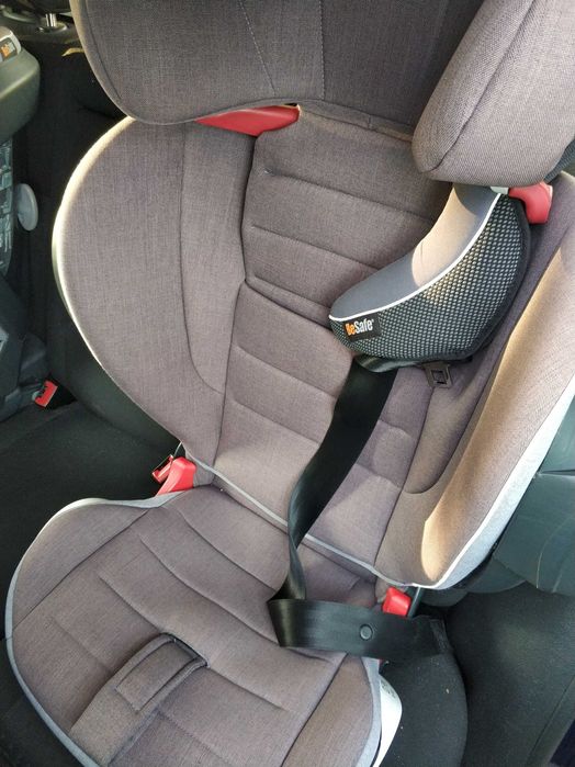 Fotelik samochodowy Be Safe Izi Flex i-Size 100-150cm