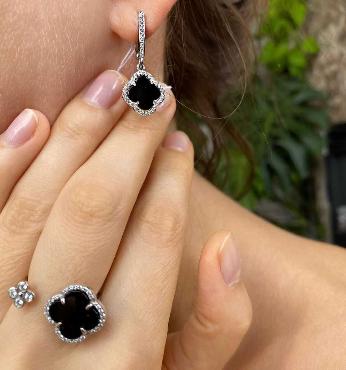 Срібні сережки Van Cleef з оніксом 925 проба Ван Клиф