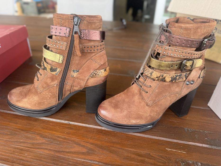 Botas senhora 37