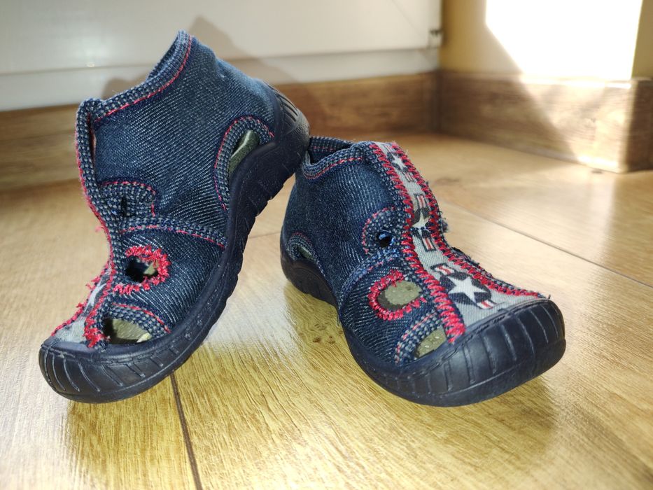 Buty sandały granatowe na rzepy rozmiar 21