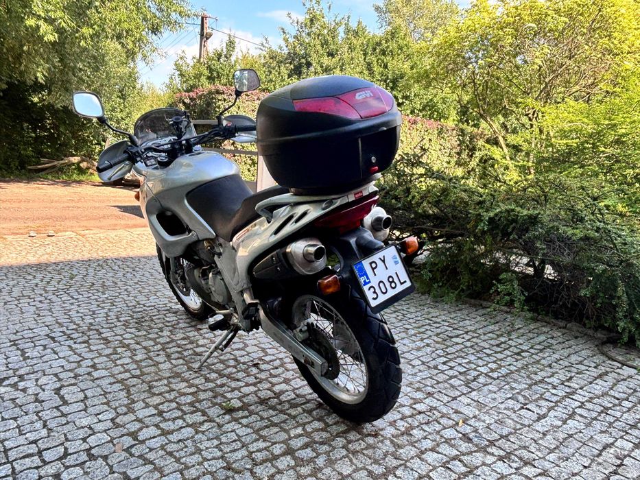 Aprilia Pegaso 650 Cube