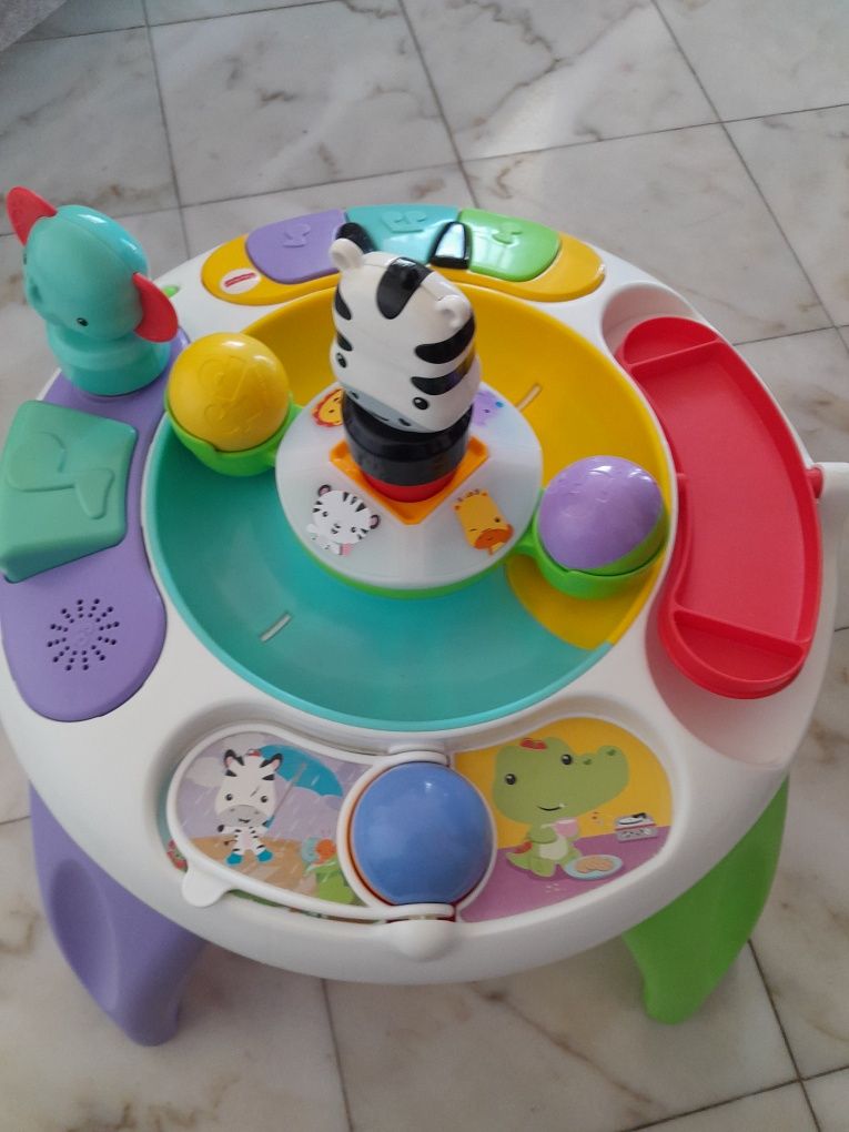 Mesa de actividades Fischer-price