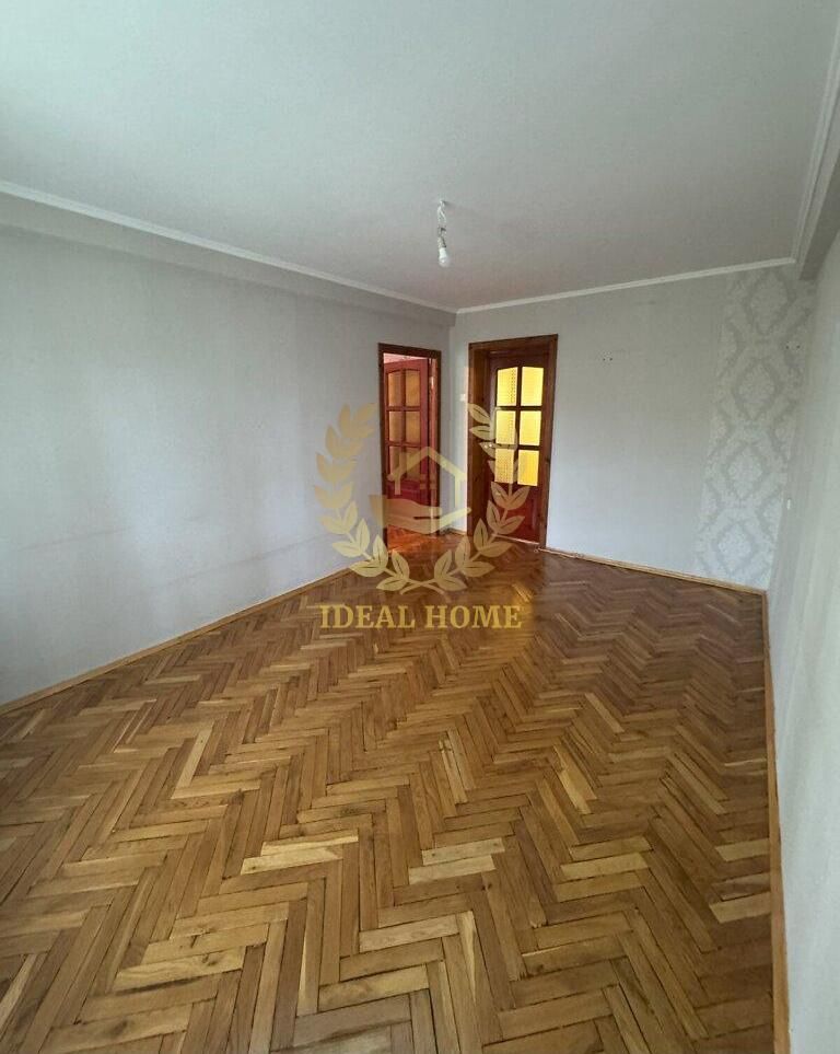 Продам 3-кімнатну квартиру, вул. Мрії