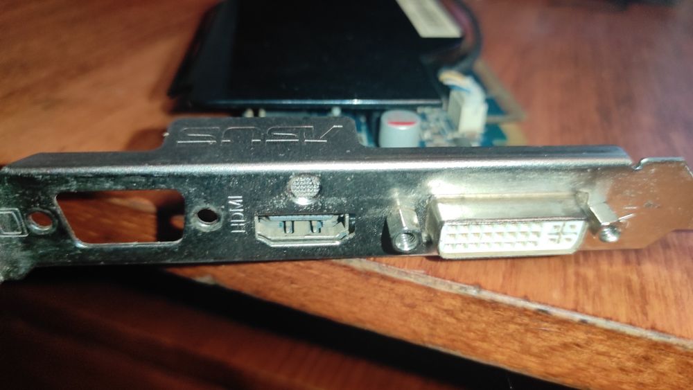 Gt 320 1gb повністю робоча