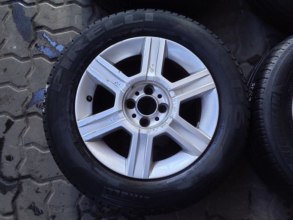 JANTES FIAT R15 COM PNEUS 195/65 FURAÇÃO 4X98