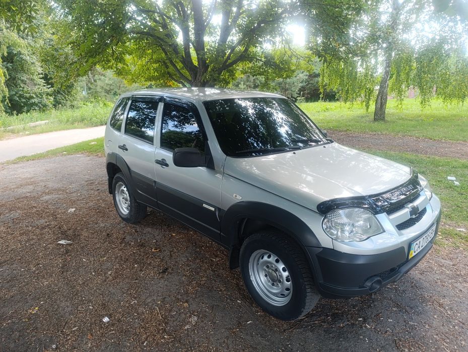 Chevrolet Niva 2011
