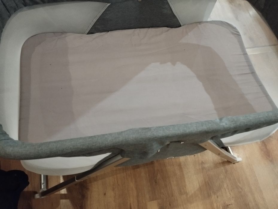 Łóżeczko turystyczne Lionelo Vera plus materac