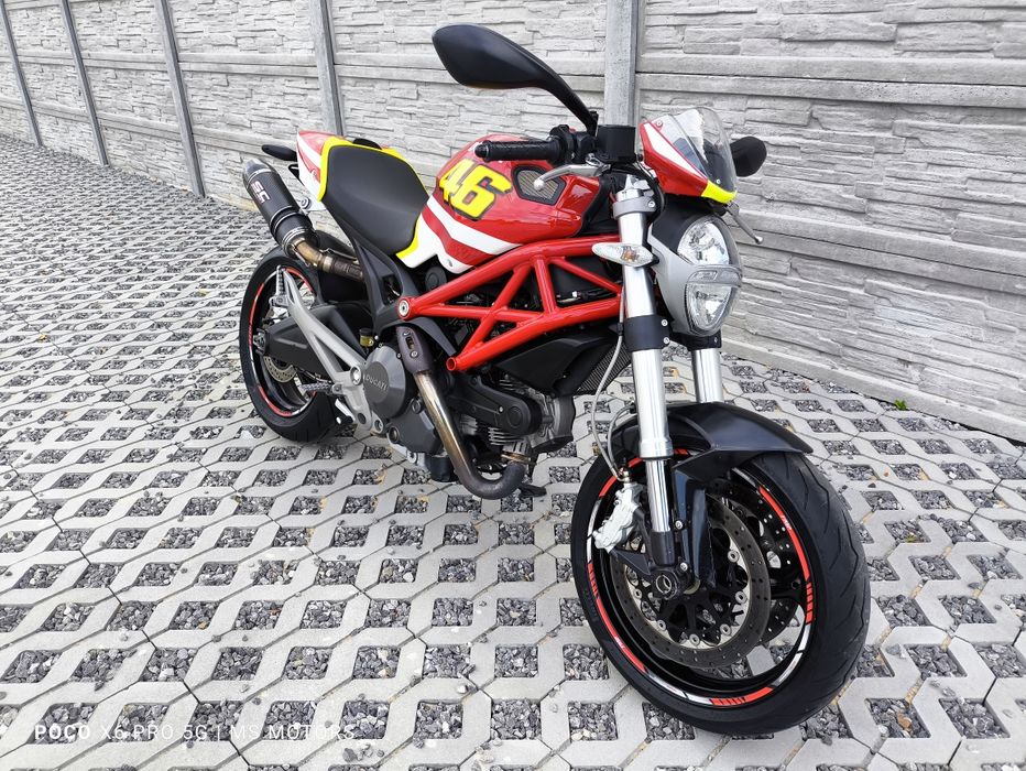 Ducati Monster 696 z 2010 roku A2 piękny stan świene lakierowanie