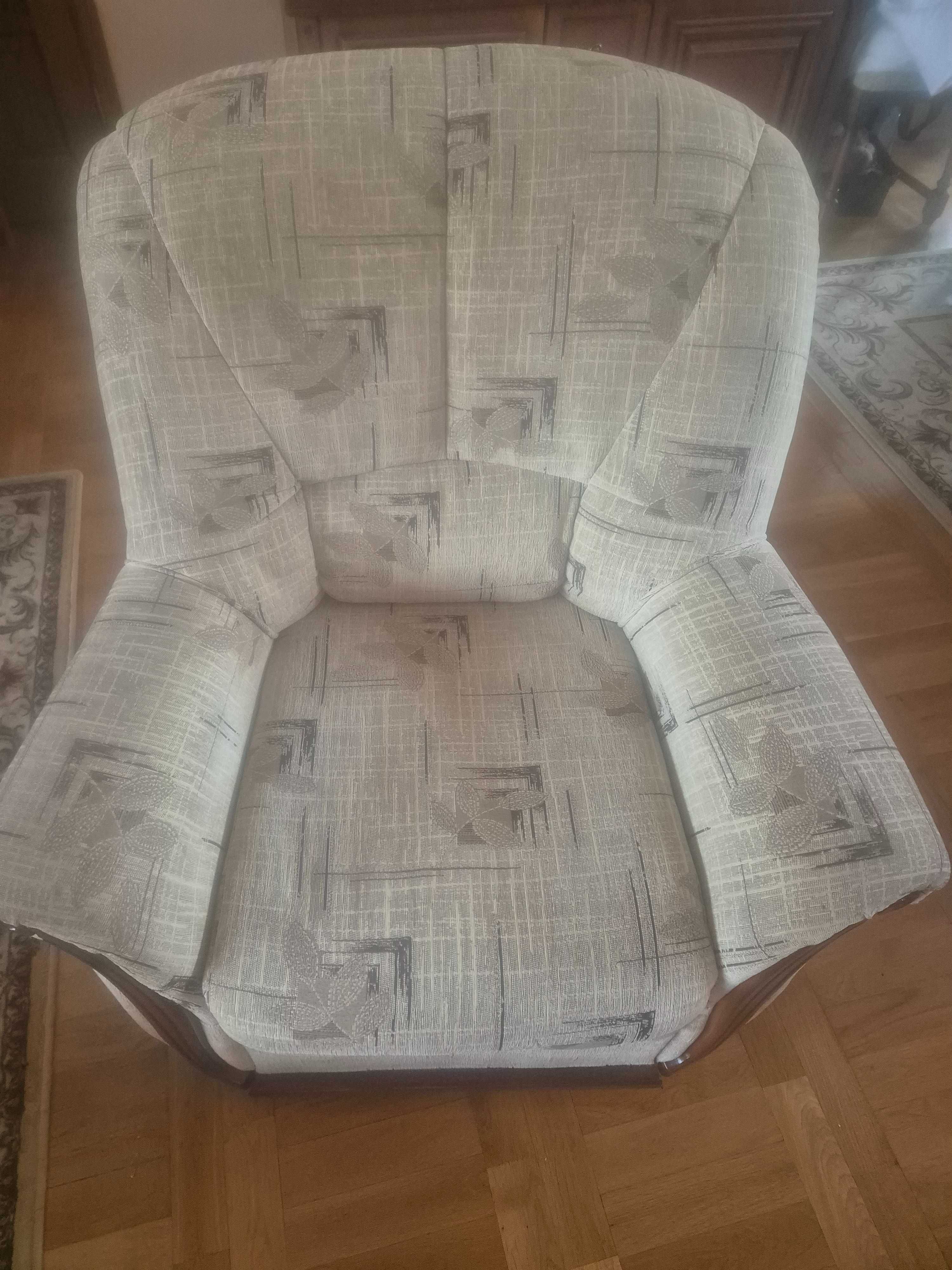 Fotele jednoosobowe