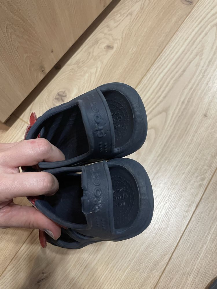 Sandały Crocs Swiftwater c11