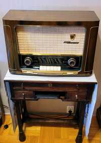 Przepięknie zachowane stare radio Grundik po serwisie na sprzedaż.