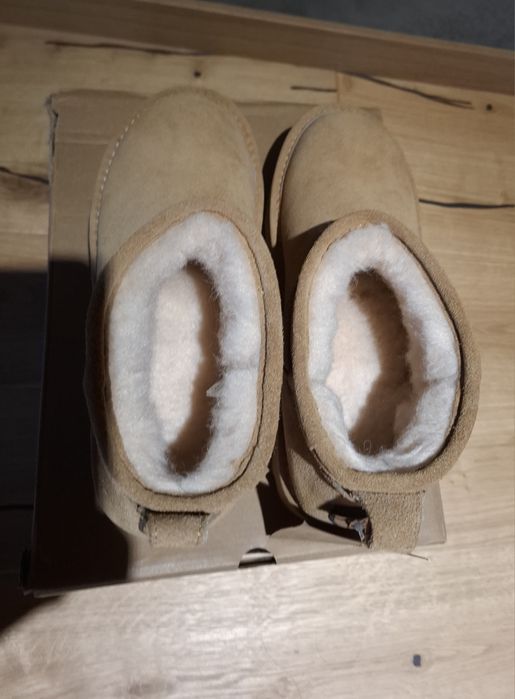 Bearpaw Shorty р.8US устілка 25 см