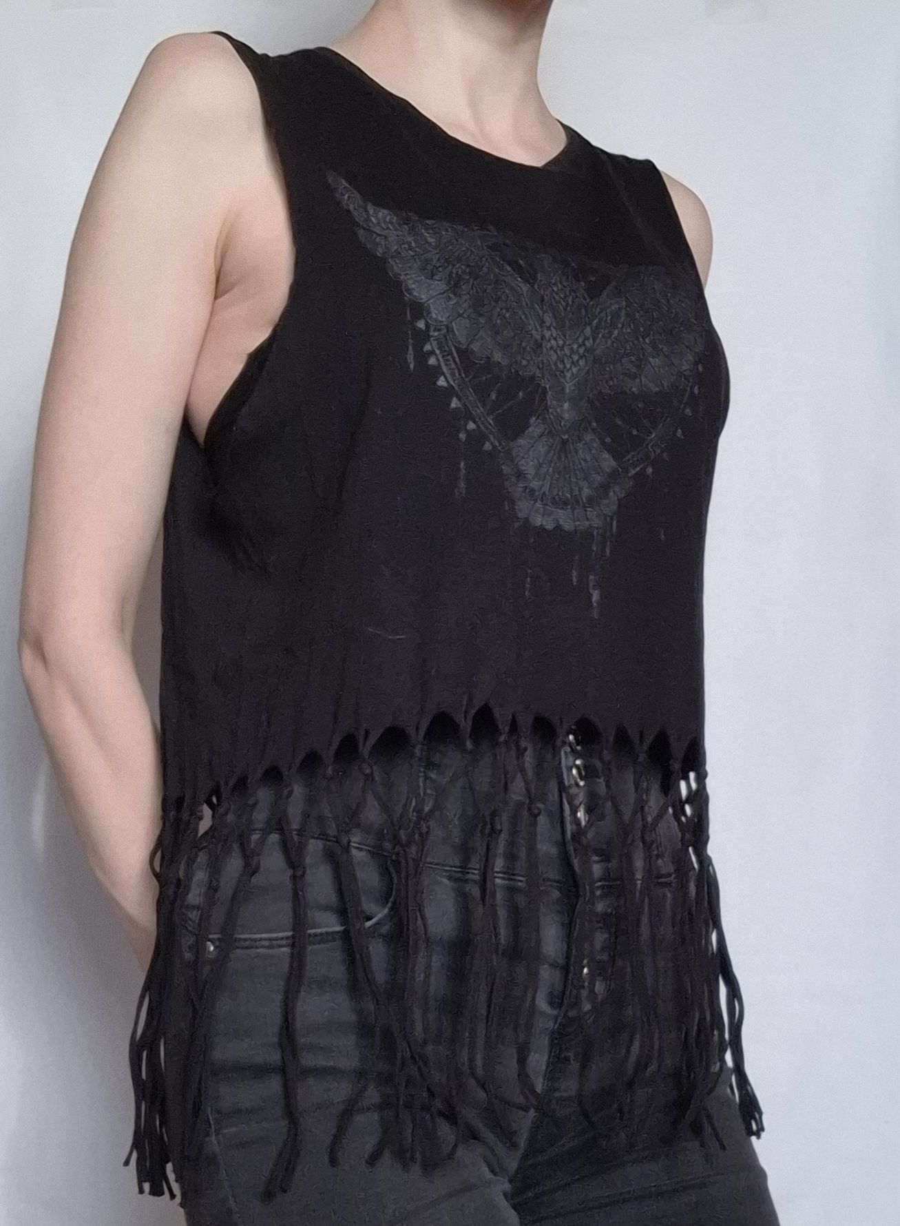 Krótki top z frędzlami H&M, S