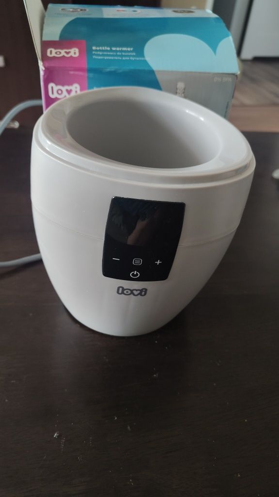 Podgrzewacz do butelek lovi