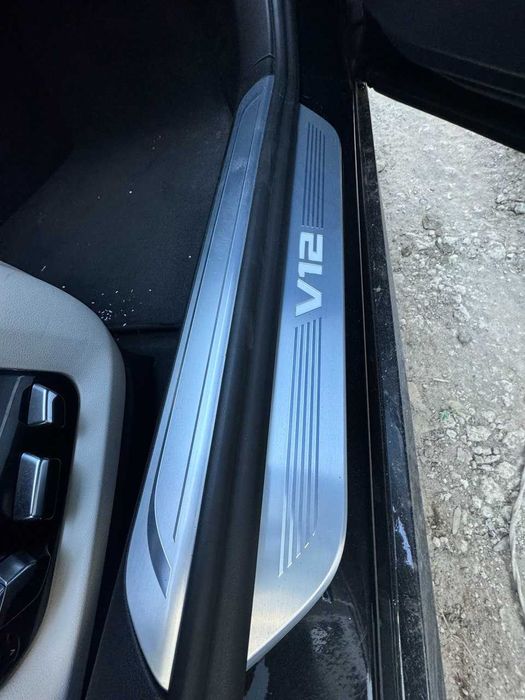 Накладки на Пороги V12 до BMW 7 G12 (ціна за комплект)