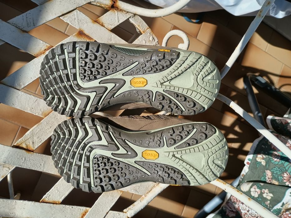 Sapatos MERRELL, 37,5- NOVOS