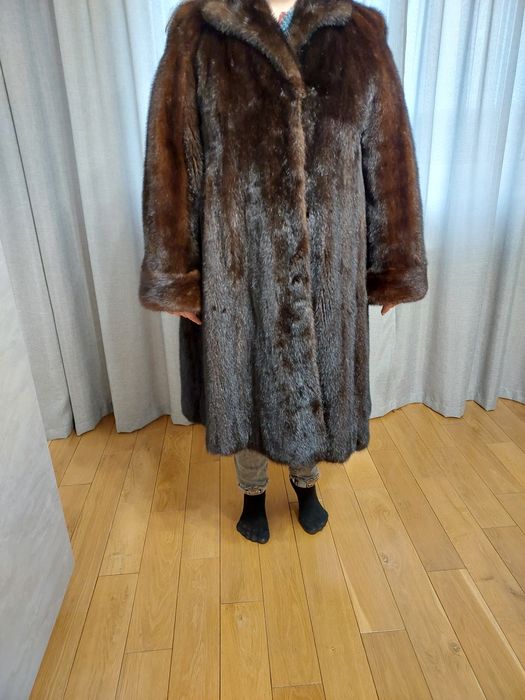 Натуральна норкова шуба