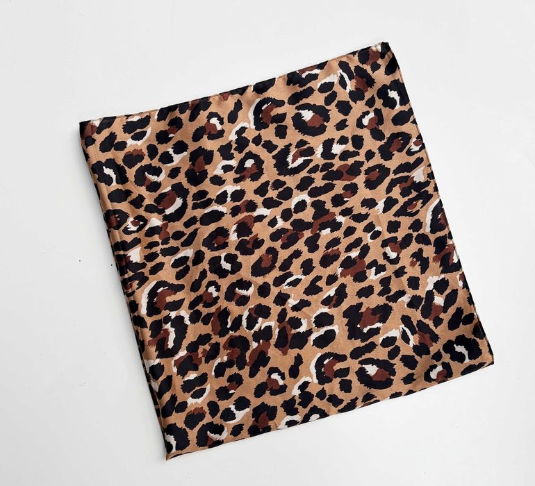 Apaszka Chusta Panterke Brązowa Cętki 70x70