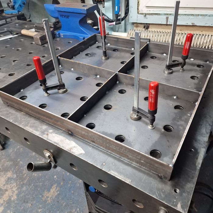 Blat spawalniczy obrotnik z grawerem siatka 100x100