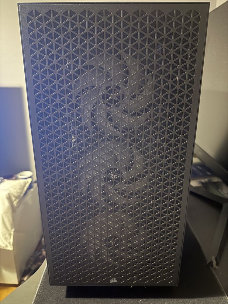 Computador configurado por peças