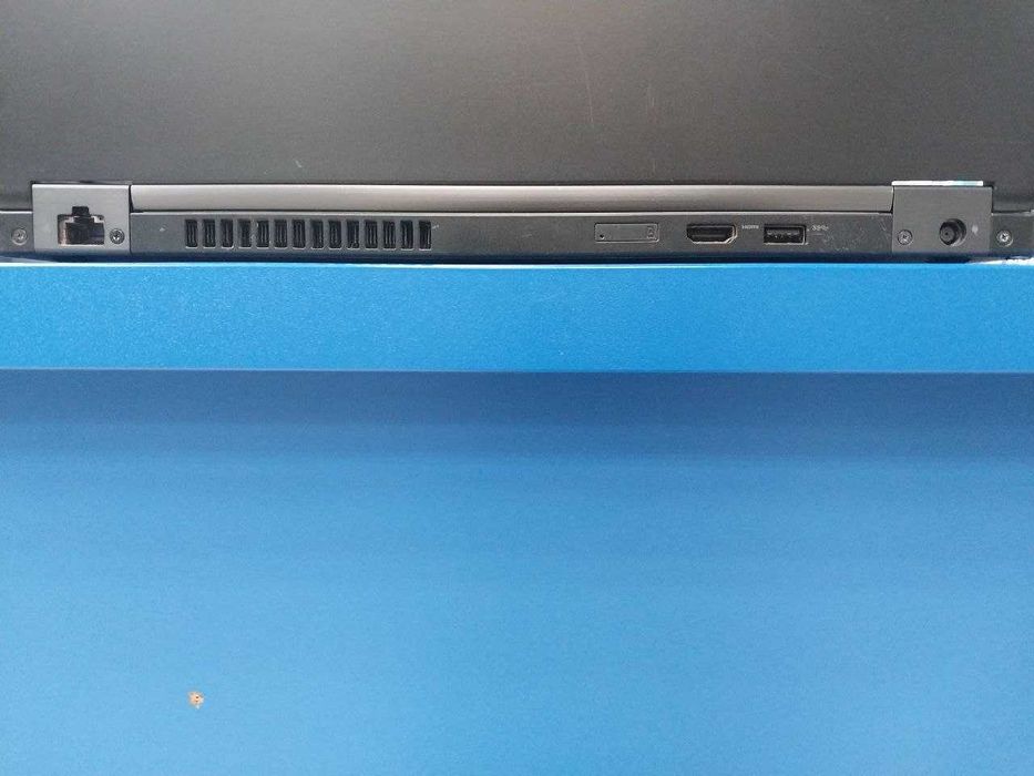 Ноутбук Dell 5490 хороший стан (чотириядерний) ПОТУЖНИЙ!