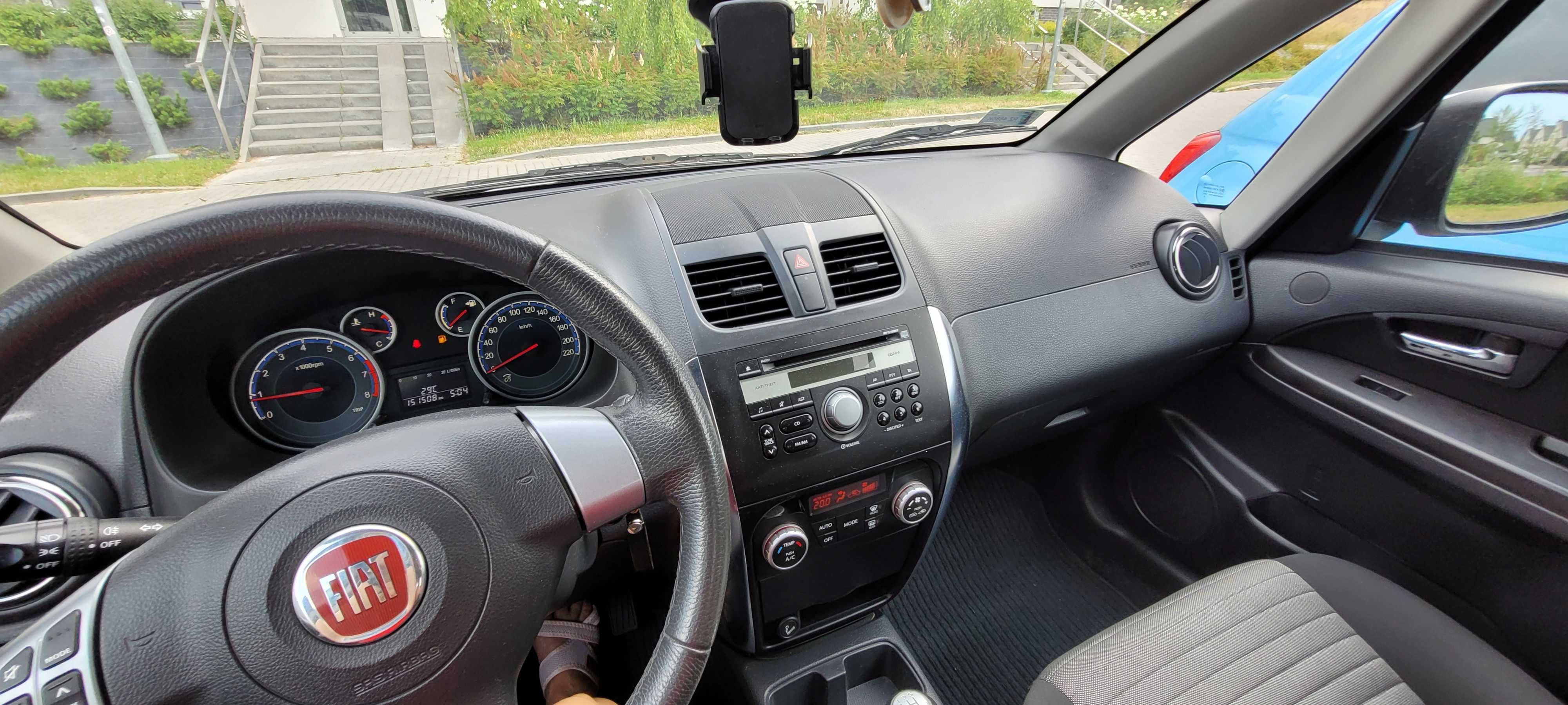 Sprzedam samochód osobowy Fiat 4x4 sedici benzyna 1.6