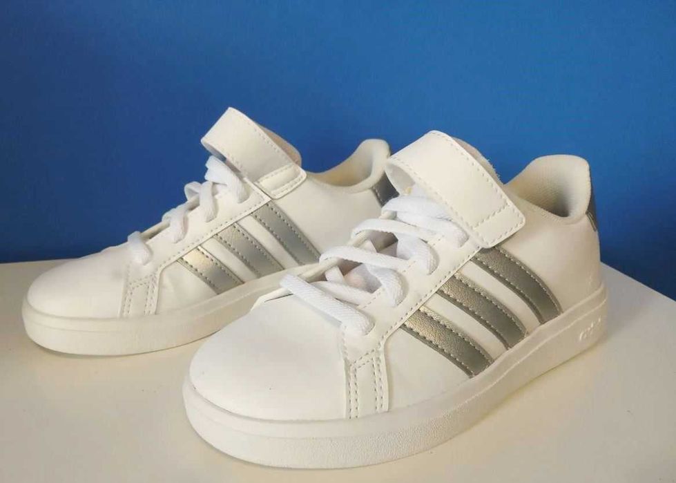 Нові якісні фірмові кросівки Adidas (кеди дитячі).