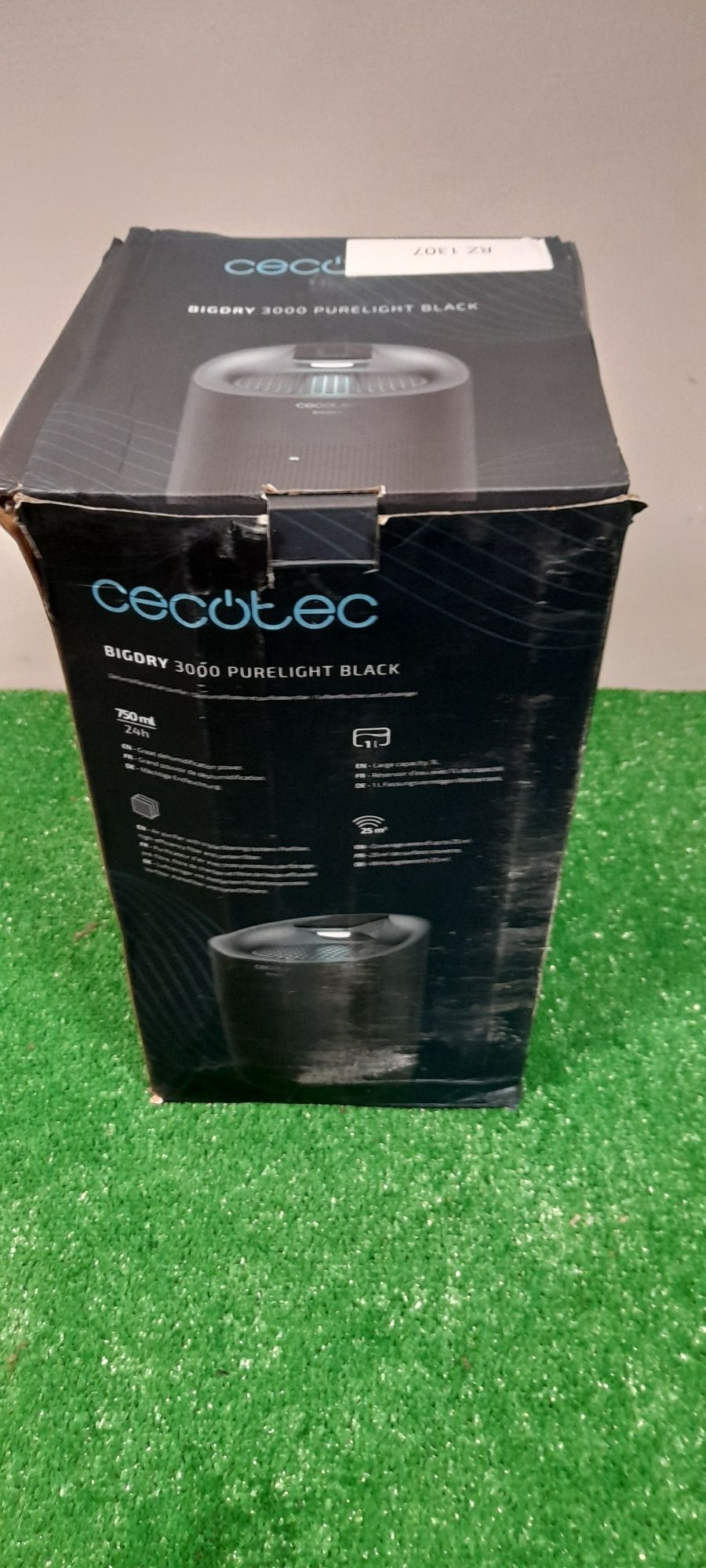 Осушувач повітря Cecotec BigDry 3000 PureLight black